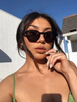 ARLO - BLACK + GREY POLARIZED SUNGLASSES -Sunglasses Sales 03 2020 daniellemachuca ARLO 2