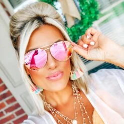 KOKO - GOLD + PINK MIRROR SUNGLASSES -Sunglasses Sales 06 2020 sarahkmeyer KOKO 4