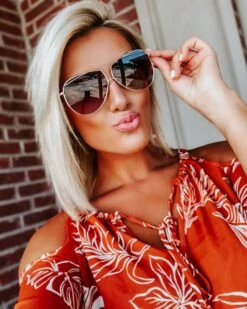 MAEVE - BLACK + GREY SUNGLASSES 18 MAEVE - BLACK + GREY SUNGLASSES -Sunglasses Sales 06 2020 sarahkmeyer MAEVE 2