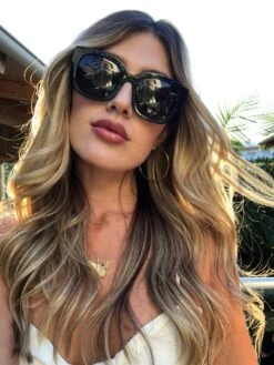 BELLA II - BLACK + GREY + POLARIZED SUNGLASSES -Sunglasses Sales 12 18INFL hannamontazami bellaII 0803