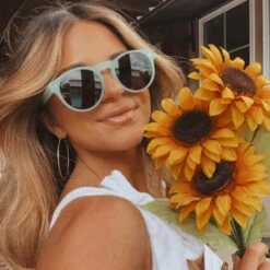 CODY - SEAFOAM CRYSTAL + GREY POLARIZED SUNGLASSES -Sunglasses Sales 2021 DIFF Web PDP regandupre cody 1600x1600 4b8b4bc2 ef01 4a19 a7f5 c2028565b0c9