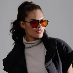 FENNEC SHAND™ - BLACK + ORANGE SUNGLASSES -Sunglasses Sales 2022 Diff October Studio StarWars FennecShand Black Orange DE01 0575 BKONN 4 PDP