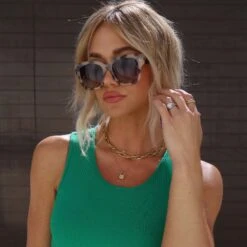 BELLA II - CREAM TORTOISE + GREY GRADIENT SUNGLASSES -Sunglasses Sales 2023 DIFF Web PDP Bella II Cream Tortoise Grey