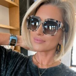 BELLA II - CREAM TORTOISE + GREY GRADIENT SUNGLASSES -Sunglasses Sales 2023 DIFF Web PDP Bella II Cream Tortoise Grey Gradient