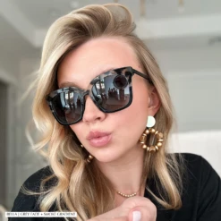 BELLA - AGATE + CHERRY BLOSSOM MIRROR SUNGLASSES -Sunglasses Sales 2 f945b5e1 3817 4340 b4d1 34eabd93053e