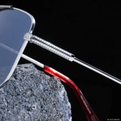 THOR - SILVER + GREY GRADIENT SILVER FLASH + POLARIZED SUNGLASSES -Sunglasses Sales DIFF Web PDP Avengers Thor Detail 01