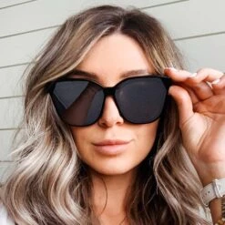 GIA - CREAM TORTOISE + GREY SUNGLASSES -Sunglasses Sales Diff March 2022 Gia Sunglasses Black Grey jennparker ae71fdeb 2996 4b62 8f6f 23cda0e49fc4