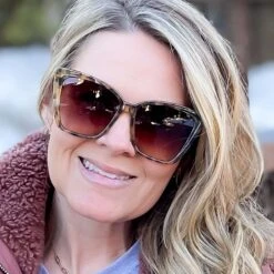 HEIDI - SEA TORTOISE + BROWN GRADIENT SUNGLASSES 11 HEIDI - SEA TORTOISE + BROWN GRADIENT SUNGLASSES -Sunglasses Sales Diff March 2022 Heidi Sunglasses Sea Tortoise Brown Gradient eringladding