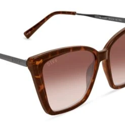HEIDI - AMBER TORTOISE + BROWN GRADIENT SUNGLASSES -Sunglasses Sales diff eyewear heidi amber tortoise brown gradient sunglasses alt 4