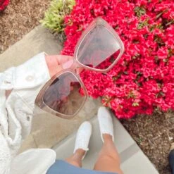 BECKY IV - VINTAGE CRYSTAL + BROWN GRADIENT SUNGLASSES 15 BECKY IV - VINTAGE CRYSTAL + BROWN GRADIENT SUNGLASSES -Sunglasses Sales diff eyewear womens sunglasses 1x1 heyitsbecks V1 becky iv vintage crystal brown VC BG189