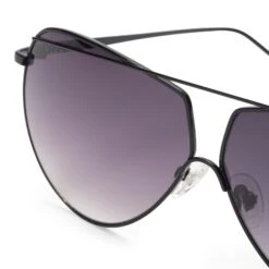 MAEVE - BLACK + GREY SUNGLASSES 14 MAEVE - BLACK + GREY SUNGLASSES -Sunglasses Sales maeve BK GR193 detail