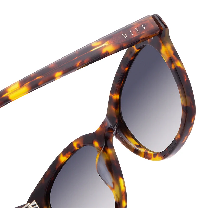 RYDER - AMBER TORTOISE + STEEL GRADIENT + POLARIZED SUNGLASSES 8 RYDER - AMBER TORTOISE + STEEL GRADIENT + POLARIZED SUNGLASSES - Image 6